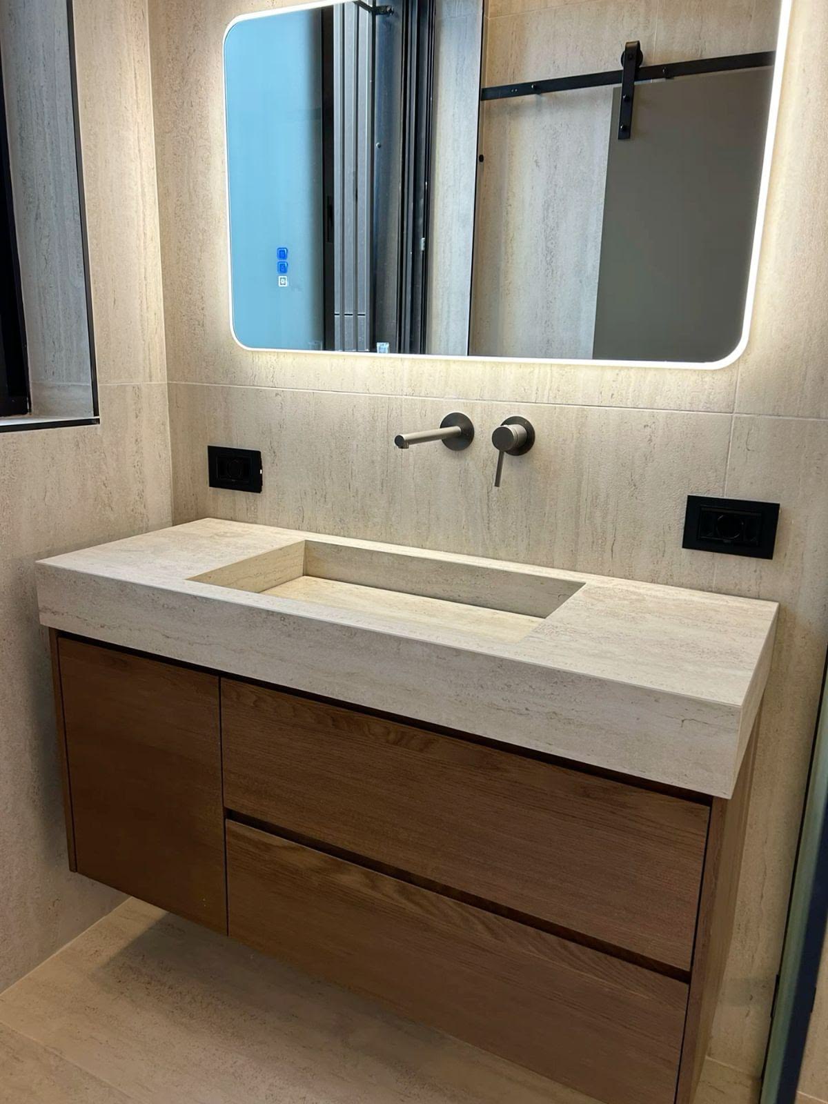 Baño en mármol